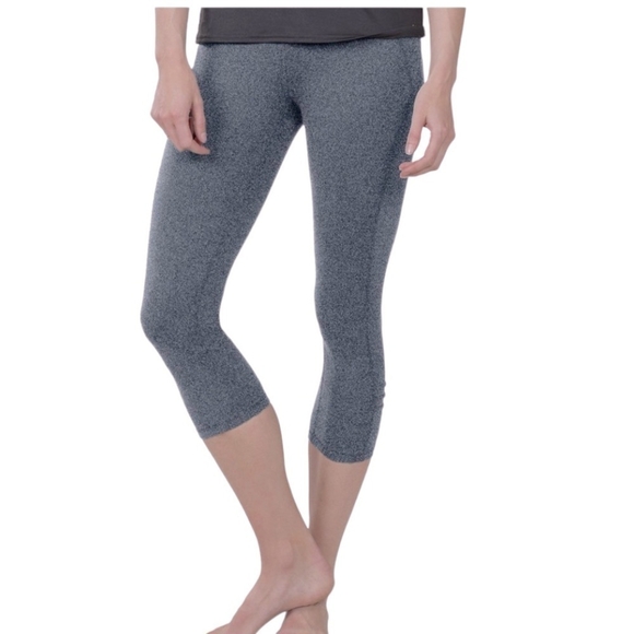 Women Activewear REI Coop Leggings Gray Cropped Pants H-Waist Compression Capri - Picture 2 of 6